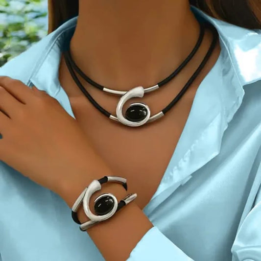 ENSEMBLE BIJOUX EN ACRYLIQUE